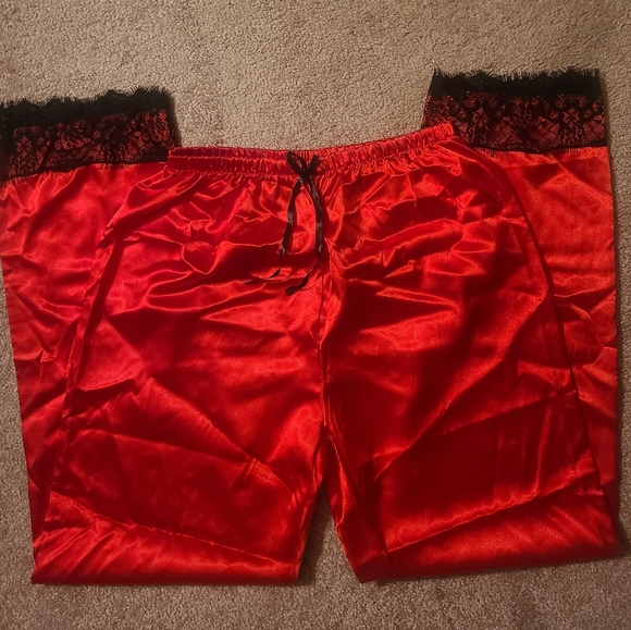 3 piece pajama set - Picture 3 of 4